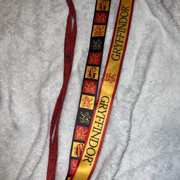 Vera Bradley Harry Potter collab lanyard and card holder - Picture 4 of 7